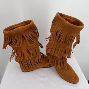 Minnetonka 3-Layer Fringe Suede Boots Women’s Size 8 – Brown Knee-High Moccasin
